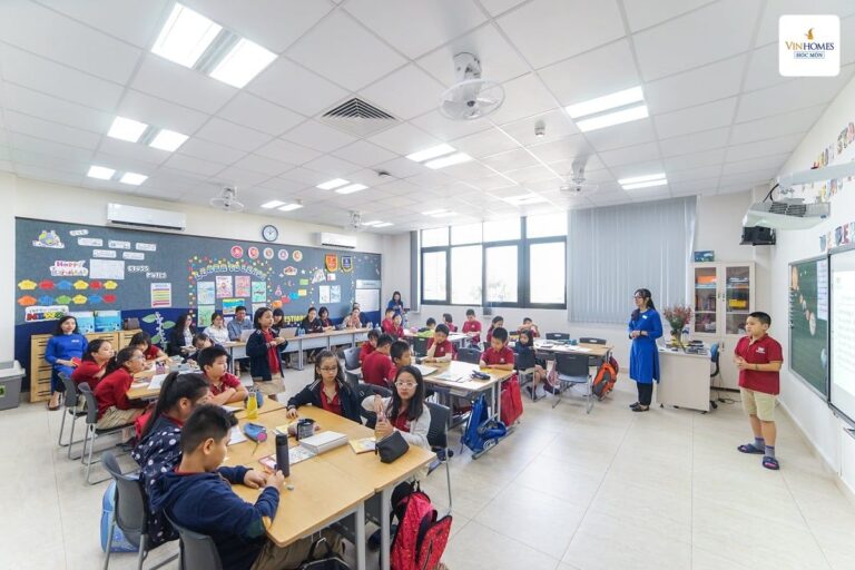 Học phí Vinschool Hóc Môn & Đánh giá chương trình học